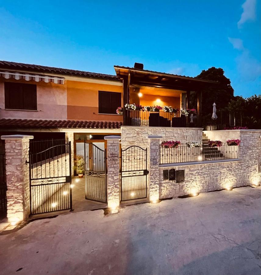 Affittacamere Residenza Montedoro Норча Екстериор снимка