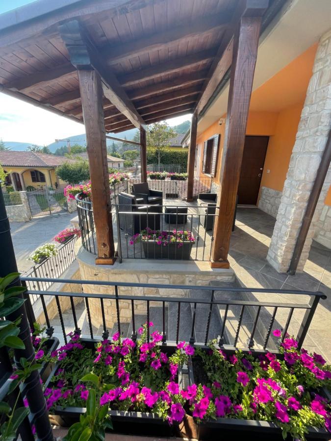 Affittacamere Residenza Montedoro Норча Екстериор снимка